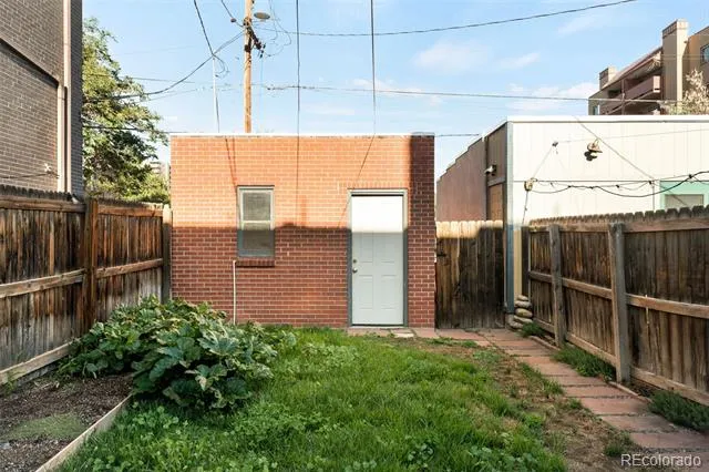 644 Logan Street Denver, CO 80203
