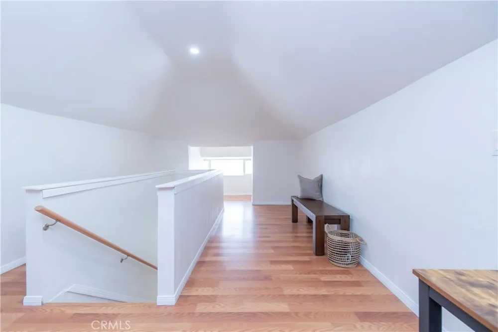 232 W 40th Place Los Angeles, CA 90037