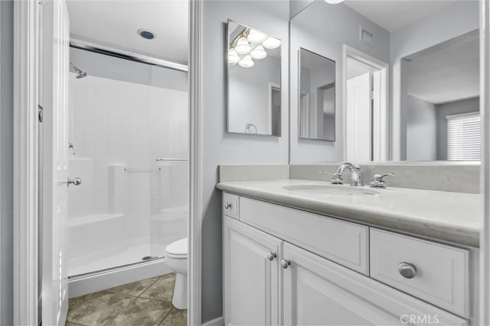 51 Canal Irvine, CA 92620