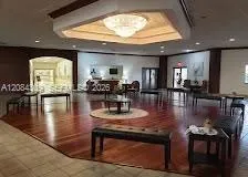 182 Lakeview Dr #204 Weston, FL 33326