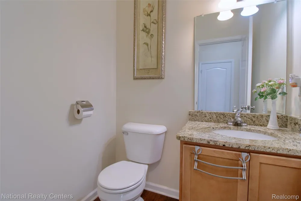 8063 Herald Drive Westland City, MI 48185