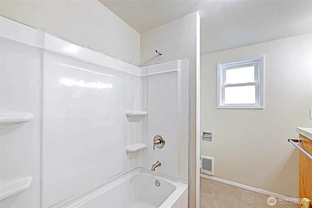 921 James Way Camano Island, WA 98282