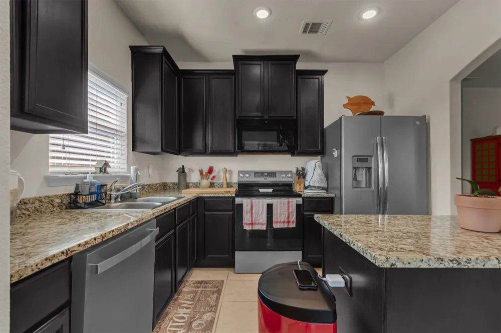 19700 Woodrow Wilson Street Manor, TX 78653