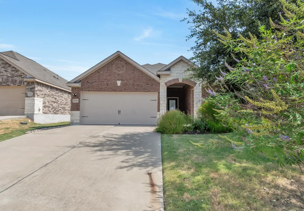 19700 Woodrow Wilson Street Manor, TX 78653