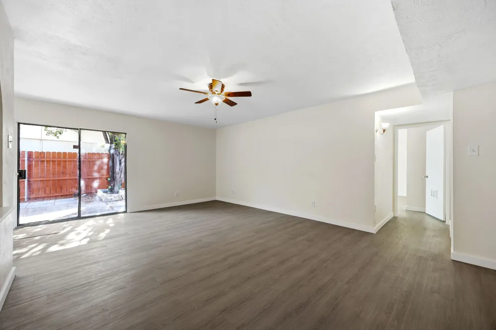 3314 Excalibur Circle Garland, TX 75044