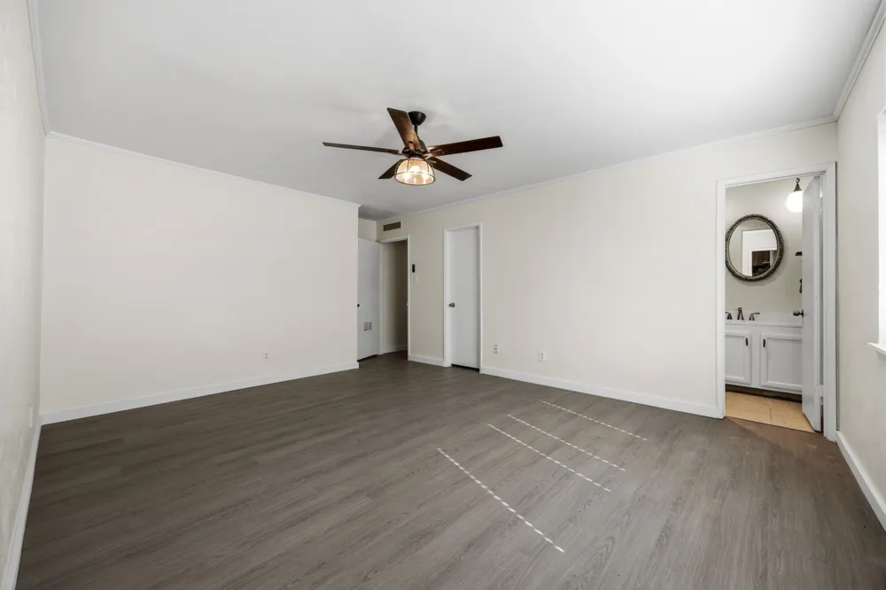 3314 Excalibur Circle Garland, TX 75044
