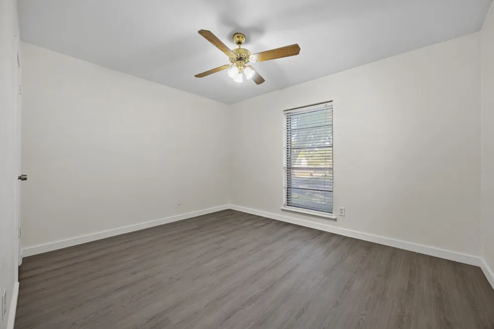 3314 Excalibur Circle Garland, TX 75044