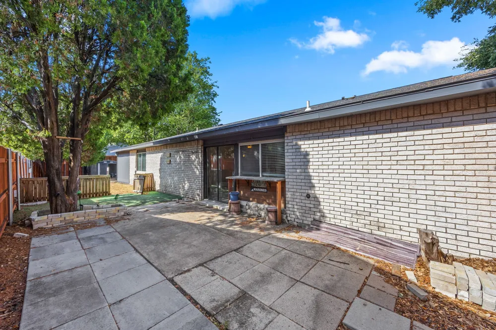 3314 Excalibur Circle Garland, TX 75044