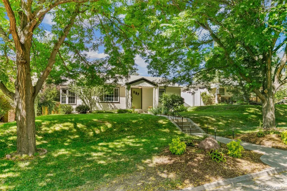 1561 S Milwaukee Street Denver, CO 80210