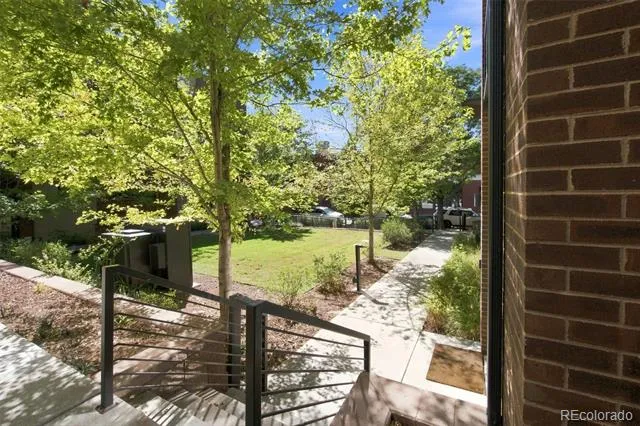 5770 E Warren Avenue #104 Denver, CO 80222
