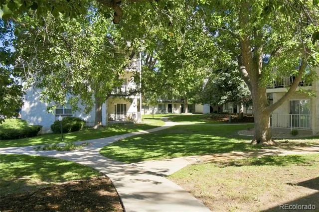 5770 E Warren Avenue #104 Denver, CO 80222