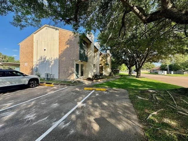 250 El Dorado Blvd Boulevard #302 Houston, TX 77598