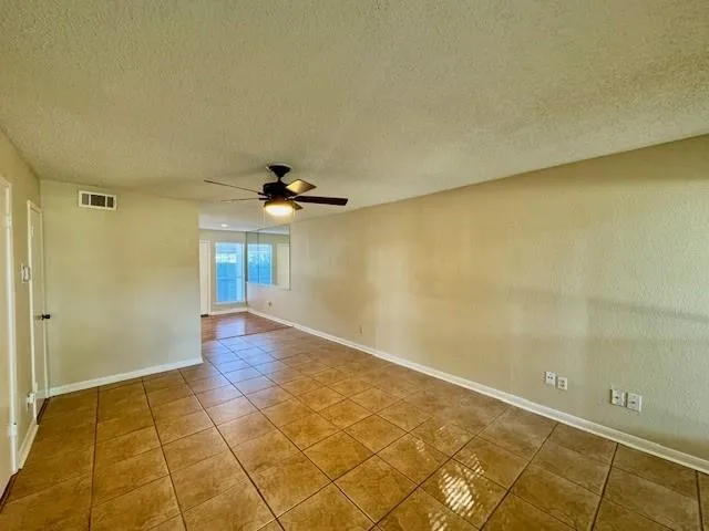 250 El Dorado Blvd Boulevard #302 Houston, TX 77598