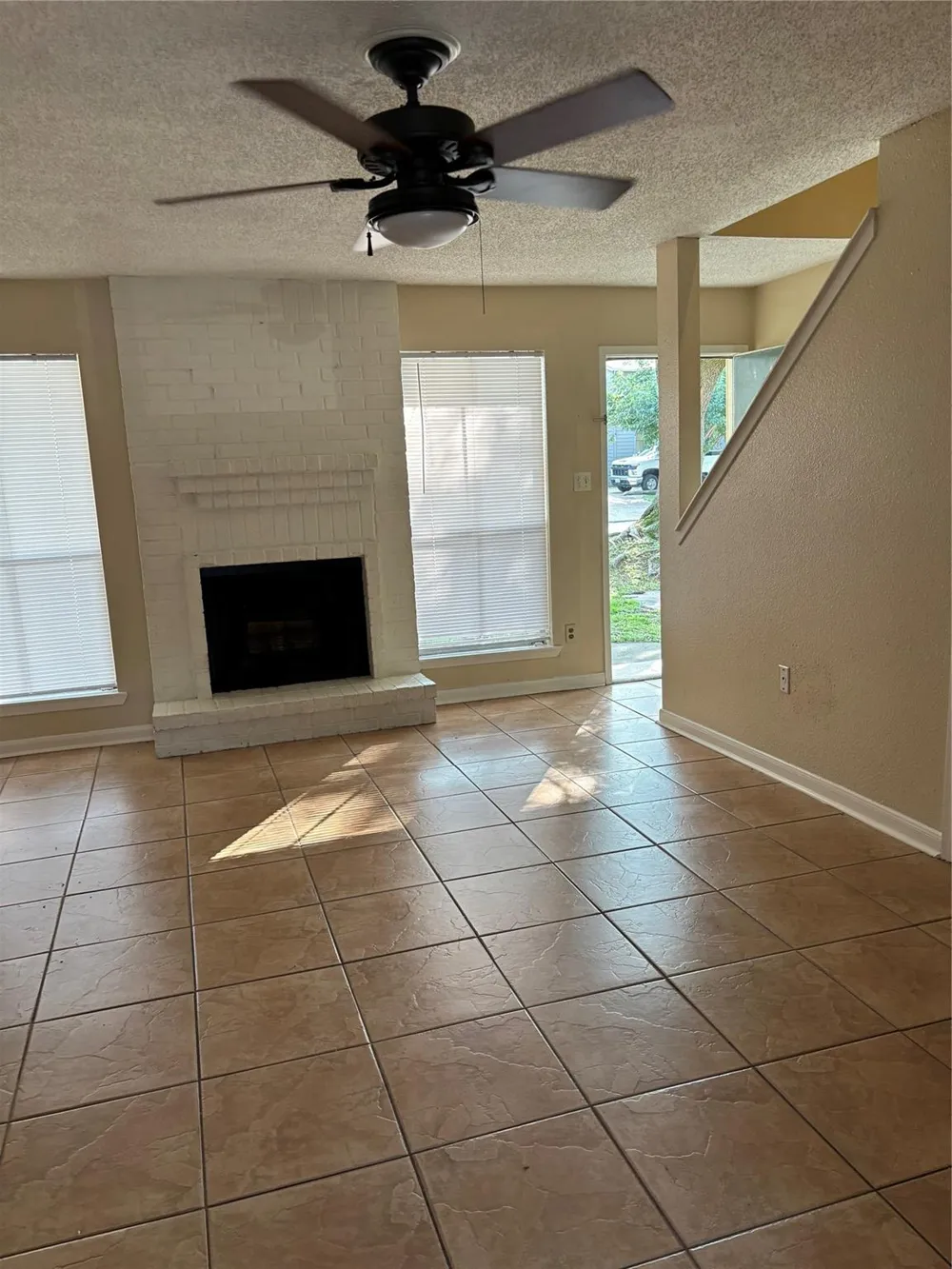 250 El Dorado Blvd Boulevard #302 Houston, TX 77598