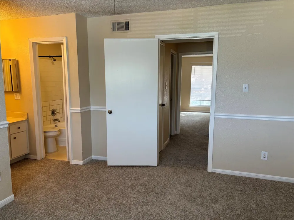 250 El Dorado Blvd Boulevard #302 Houston, TX 77598