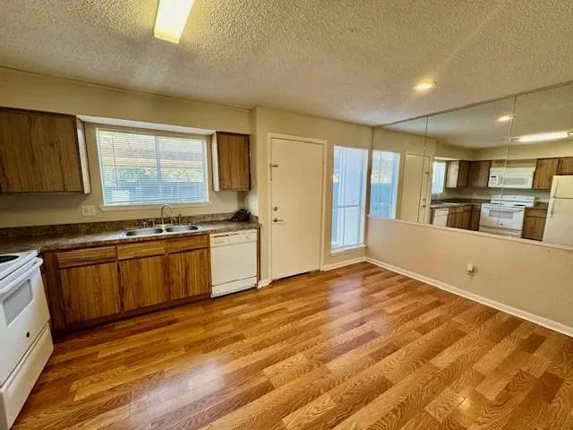 250 El Dorado Blvd Boulevard #302 Houston, TX 77598
