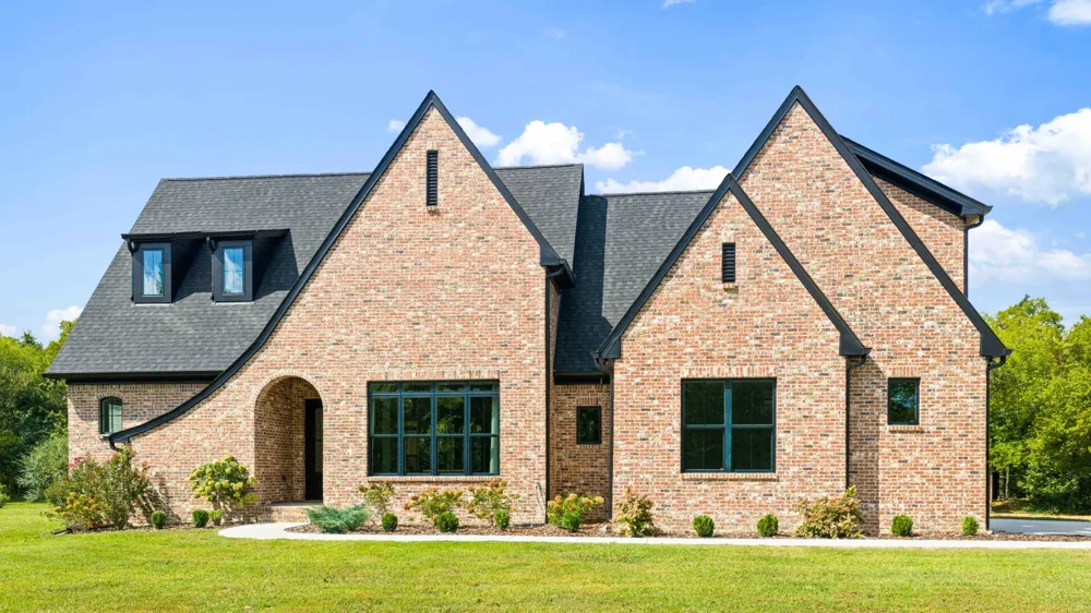 7312 Woodfin Rd Christiana, TN 37037