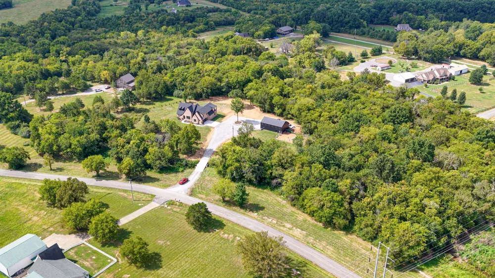 7312 Woodfin Rd Christiana, TN 37037