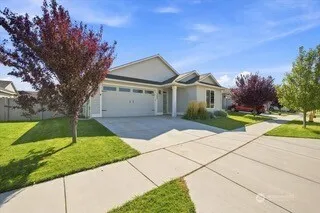 2584 Clark Ridge Dr Richland, WA 99352