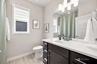 2584 Clark Ridge Dr Richland, WA 99352