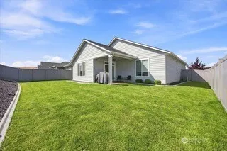 2584 Clark Ridge Dr Richland, WA 99352
