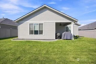 2584 Clark Ridge Dr Richland, WA 99352