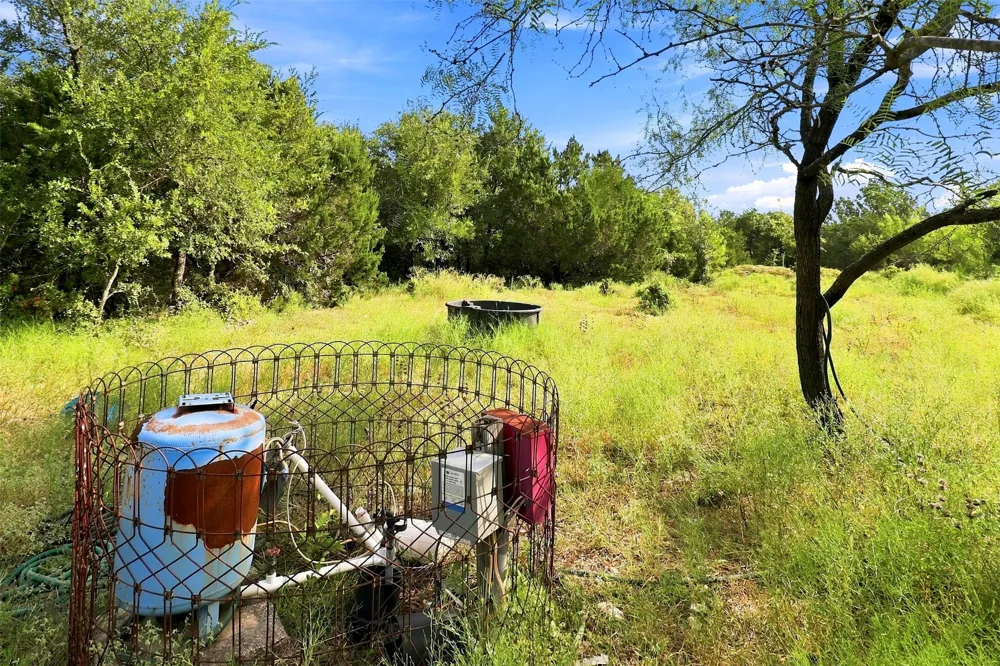 3560 County Road 236 Liberty Hill, TX 78642
