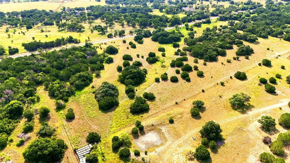 3560 County Road 236 Liberty Hill, TX 78642