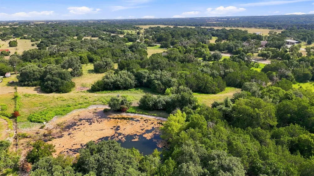 3560 County Road 236 Liberty Hill, TX 78642