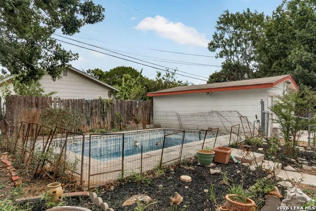 623 Channing Ave San Antonio, TX 78210