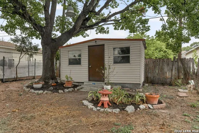 623 Channing Ave San Antonio, TX 78210