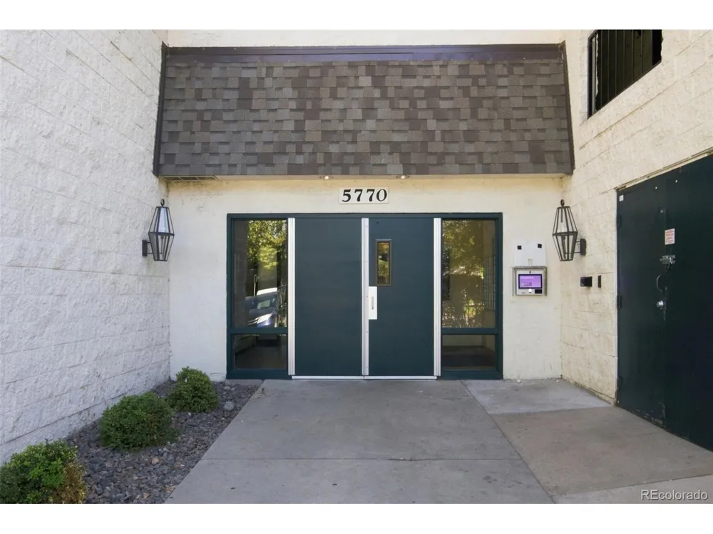 5770 E Warren Avenue #104 Denver, CO 80222