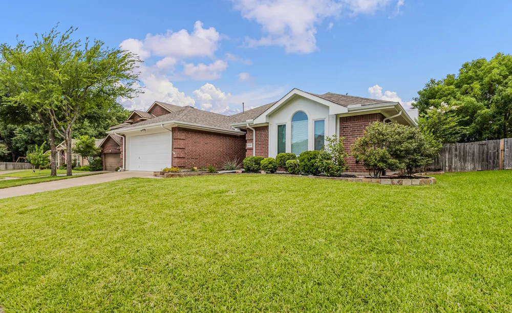 838 Oak Hollow Lane Rockwall, TX 75087