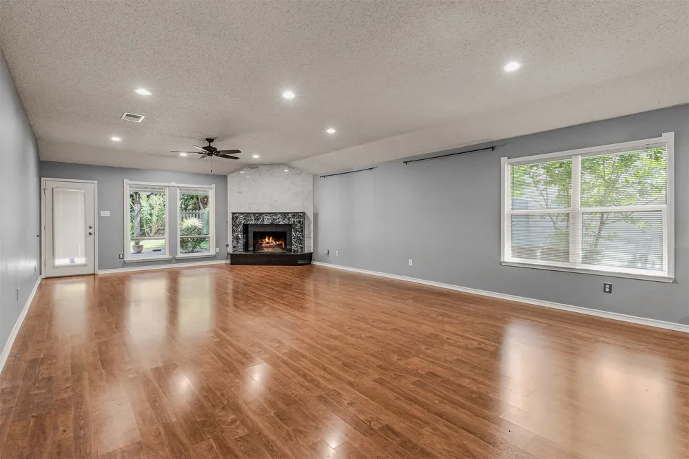 838 Oak Hollow Lane Rockwall, TX 75087