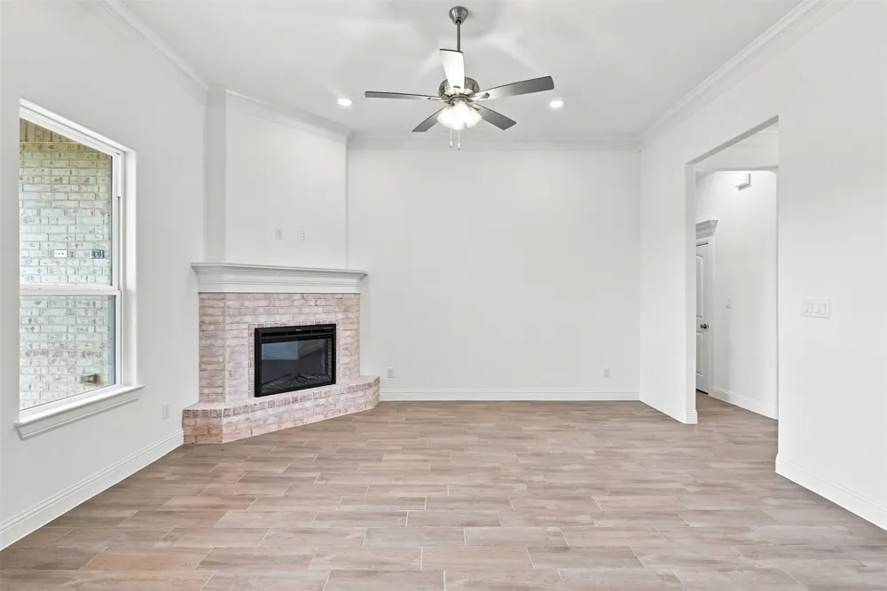 1130 Wild Rose Drive Tolar, TX 76476