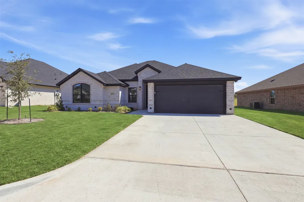 1130 Wild Rose Drive Tolar, TX 76476