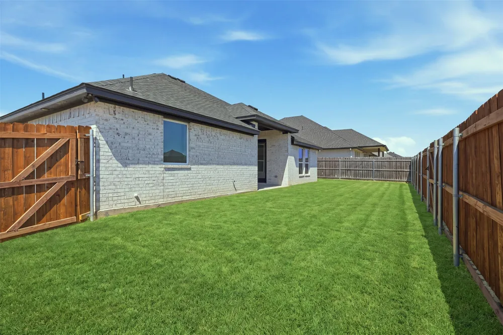 1130 Wild Rose Drive Tolar, TX 76476