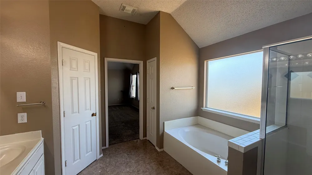 1433 Winterwood Drive Allen, TX 75002