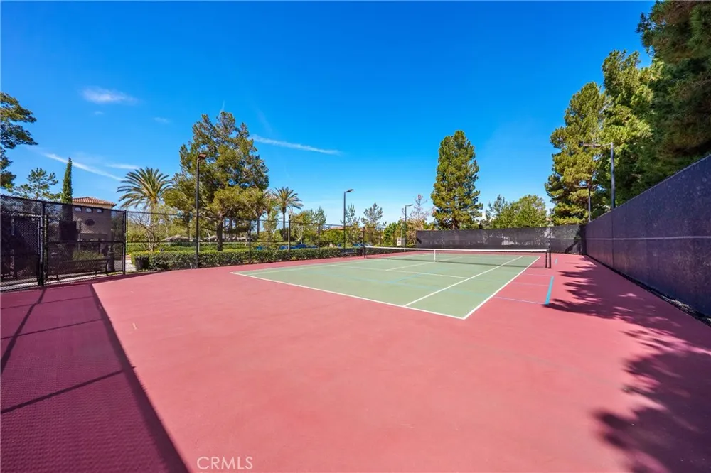 140 Talmadge Irvine, CA 92602