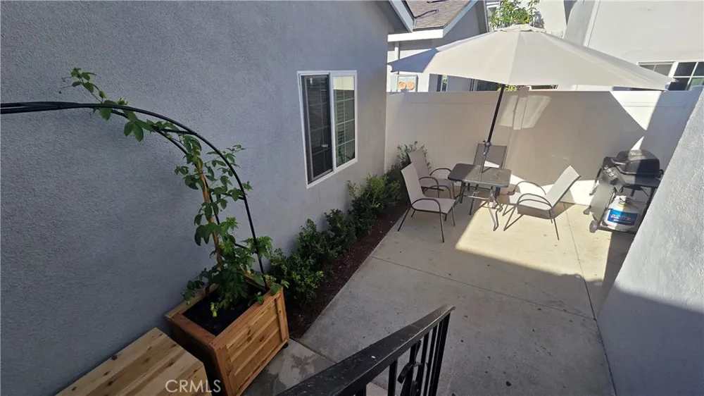 988 El Camino Drive #203 Costa Mesa, CA 92626