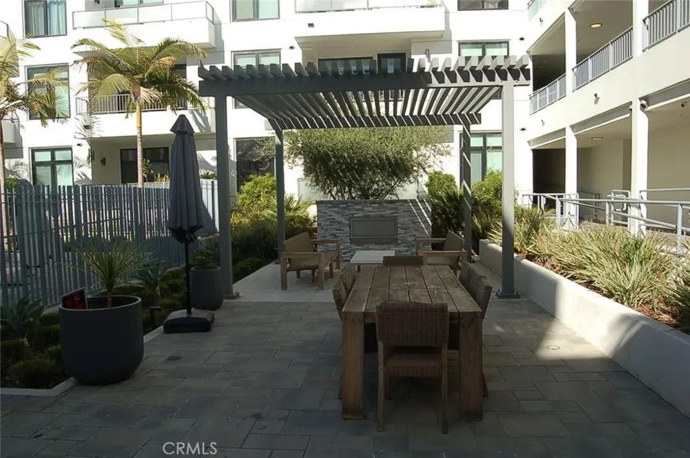 399 E Del Mar Boulevard #117 Pasadena, CA 91101