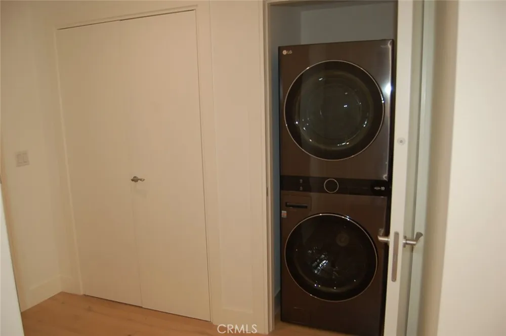 399 E Del Mar Boulevard #117 Pasadena, CA 91101