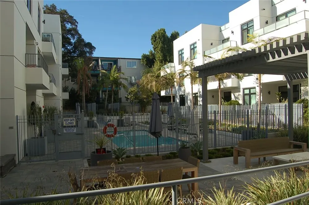 399 E Del Mar Boulevard #117 Pasadena, CA 91101