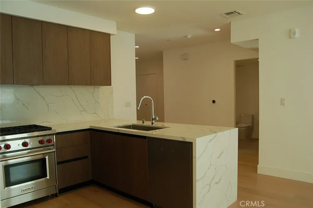 399 E Del Mar Boulevard #117 Pasadena, CA 91101