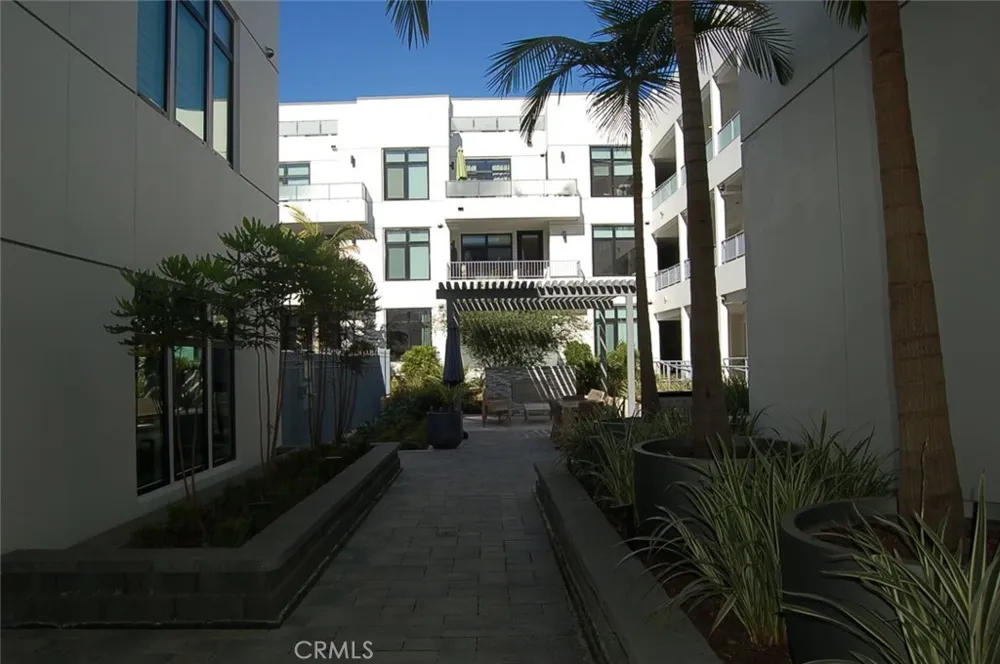 399 E Del Mar Boulevard #117 Pasadena, CA 91101