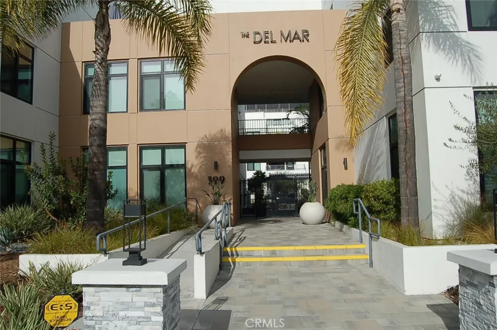 399 E Del Mar Boulevard #117 Pasadena, CA 91101