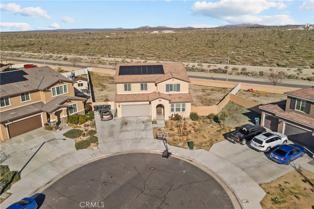 6949 Beale Palmdale, CA 93552