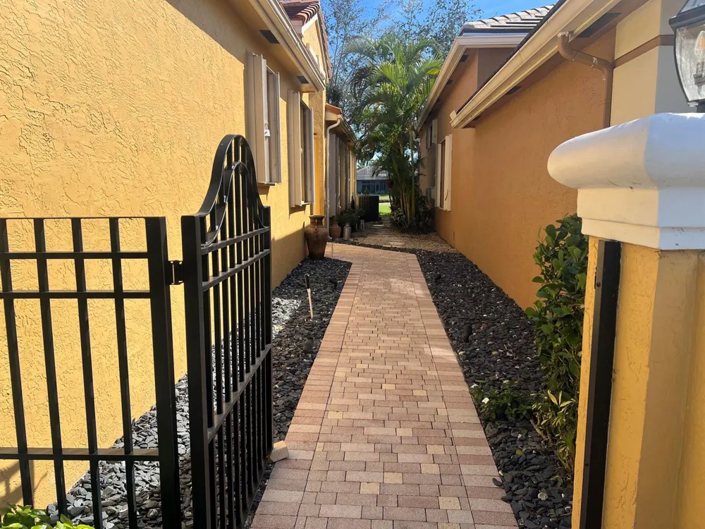 4194 IMPERIAL ISLE DRIVE Lake Worth, FL 33449