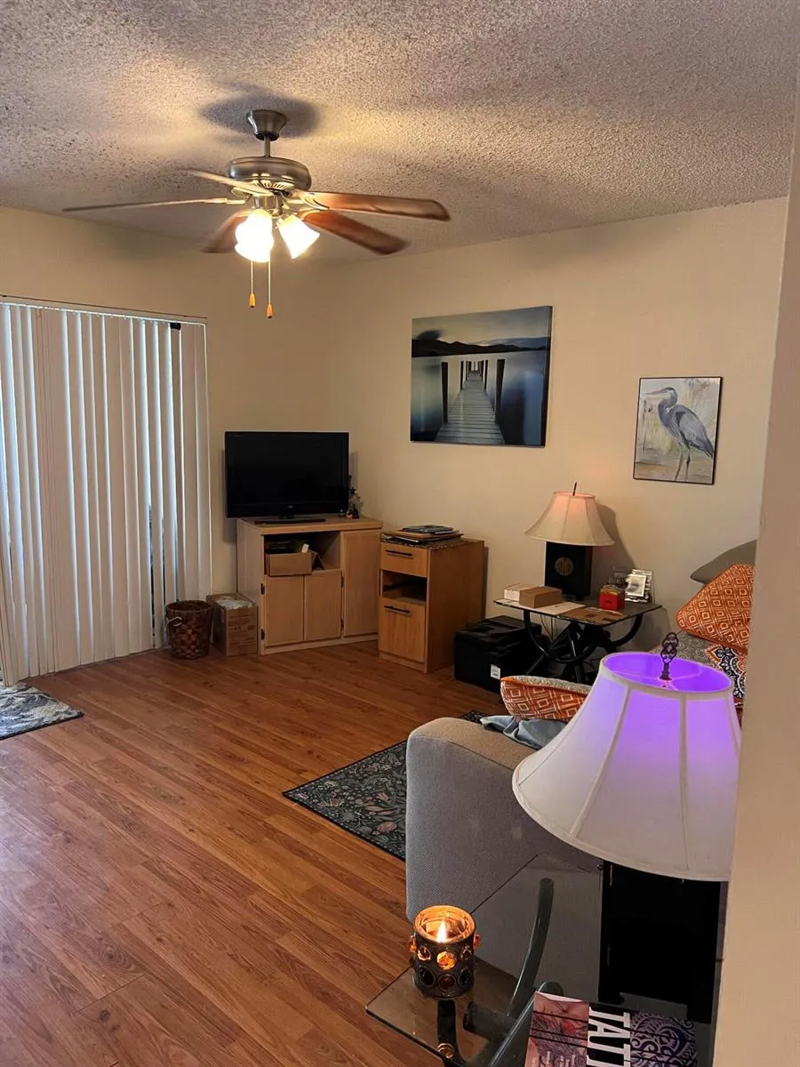 1103 Glenmoor Drive West Palm Beach, FL 33409