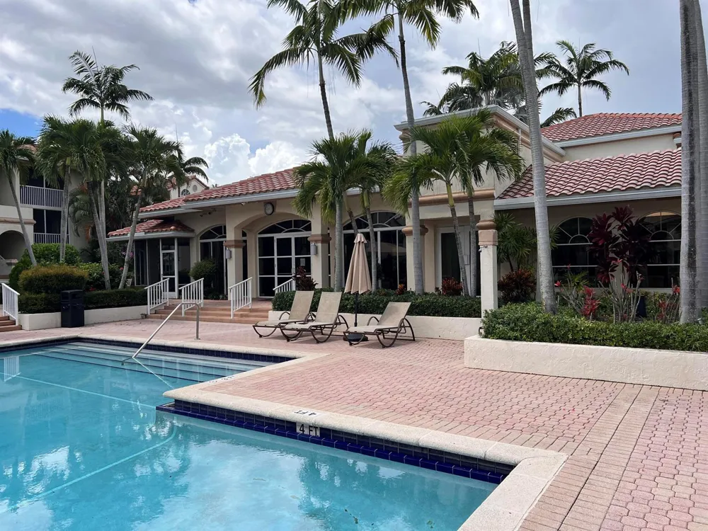 1103 Glenmoor Drive West Palm Beach, FL 33409